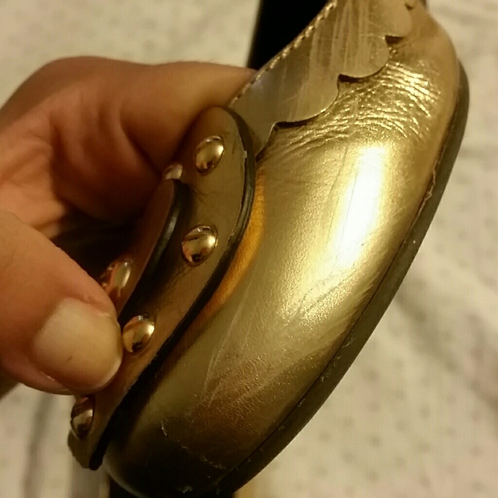 Tory Burch heart gold flats - Picture 6 of 8